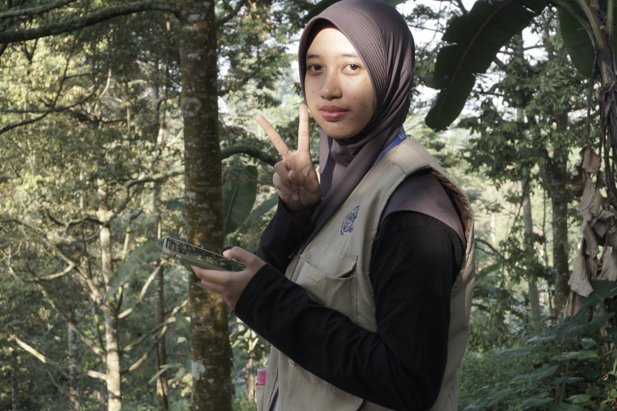 4ddes's tweet image. kkn cenah