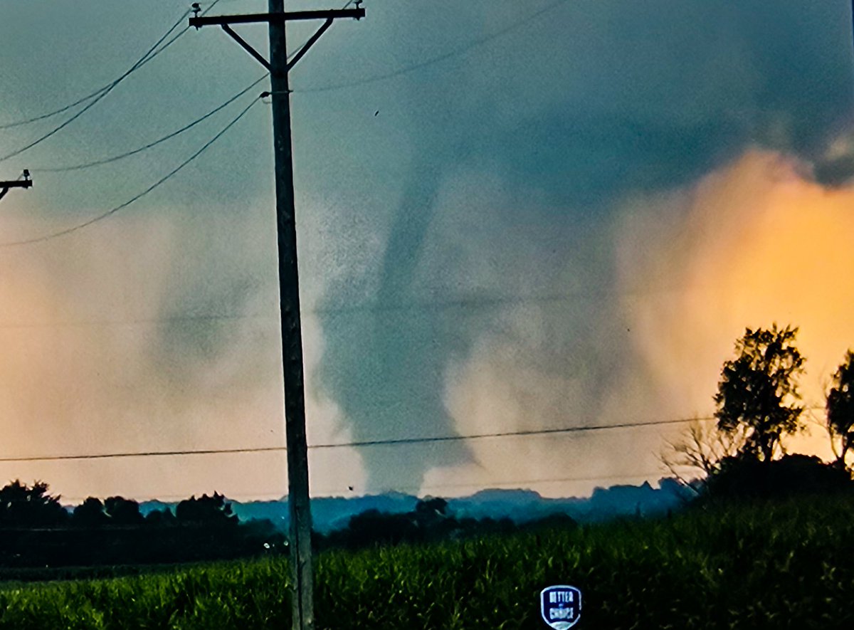 #Tornado near Watertown, SD today. 7/27/25

#sdwx