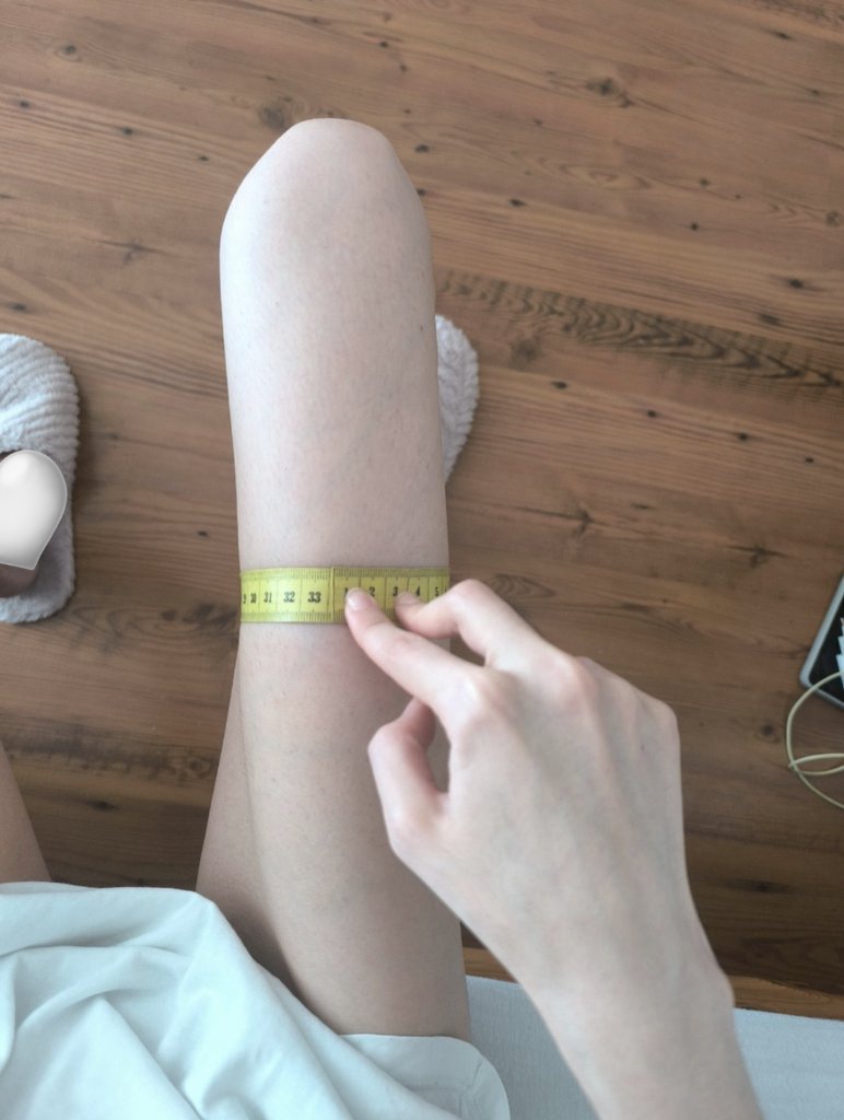 bulimiarch's tweet image. i hate not looking like my bmi