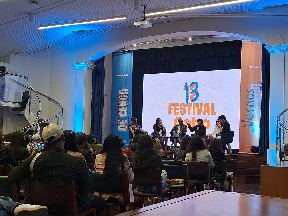 📢 #EnEsteMomento: Charla ‘Buscar un lugar: aproximaciones al cuento Caribe colombiano’, en el #FestivalGabo2025.

Participan:
Daniela Pabón 🇨🇴
John William Archbold 🇨🇴
Claudia Amador 🇨🇴
Valentín Ortiz Díaz 🇨🇴
Mateo García Elizondo 🇲🇽
@kirvinjohan 🇨🇴

👉🏾 Lee lo mejor de la charla