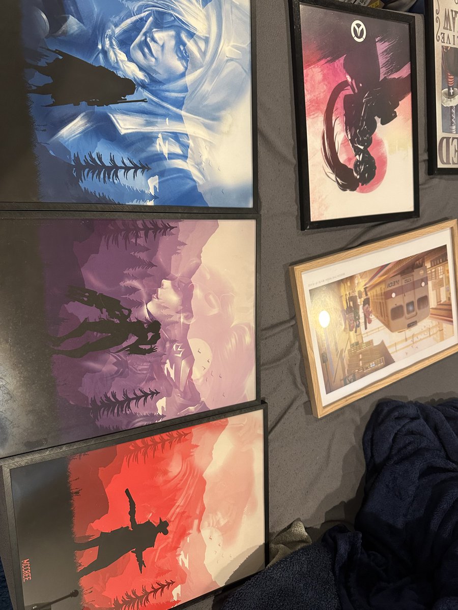 Ryval_OW's tweet image. Time to hang up me art
