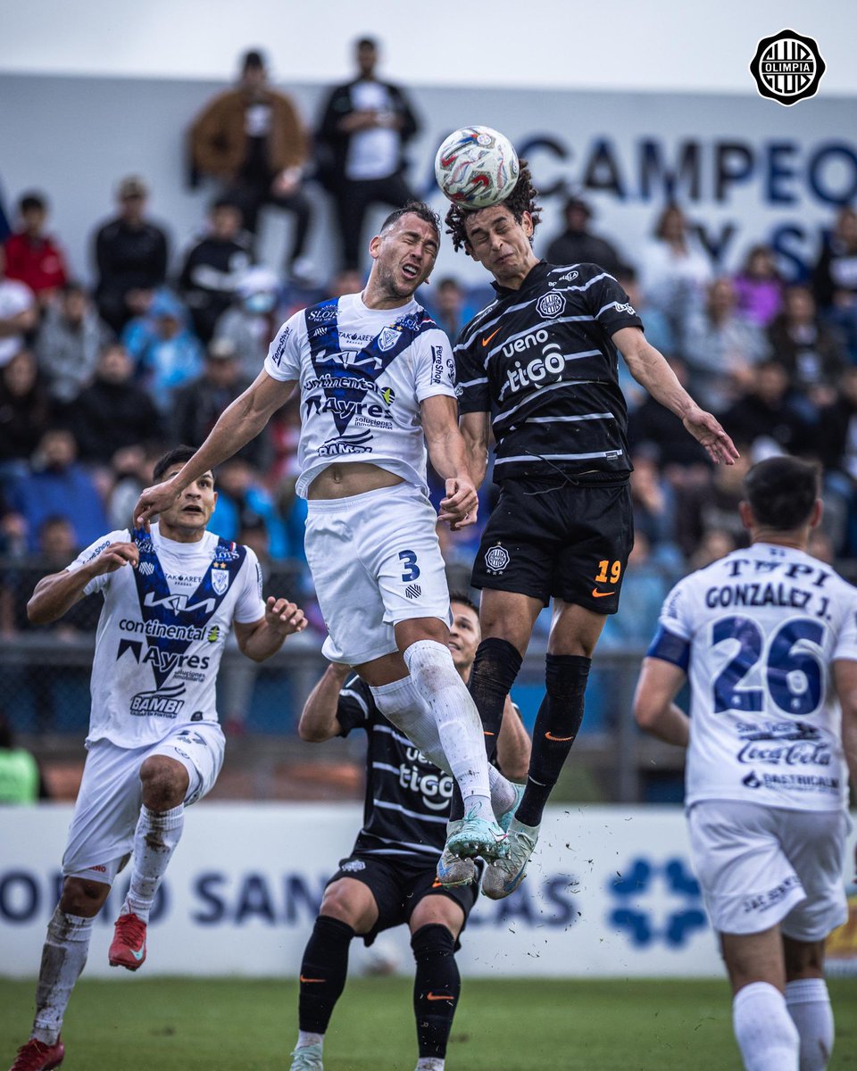 franjeado's tweet image. Final del partido

Spvo. Ameliano 1 - 1 OLIMPIA

Otra decepción más.
Lo único que genera este presente es sólo violencia.
Muy mal entraron los cambios de López, Derlis y Barone, cero trascendencia y actitud.

Si de verdad quieren pelear el Clausura, claramente por acá no es.