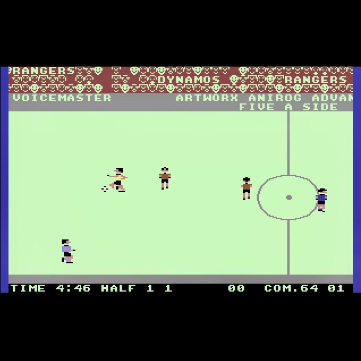retroguybry's tweet image. 🕹C64 Game of the Day🕹
Five-A-Side Football (1985) by Ken Grant and published by Anirog. Basic but gameplays not as bad as you’d think and the penalties are a nice touch. Plenty of speech too but the pitch seems rather large! #Commodore64 #C64 #C64GameOfTheDay