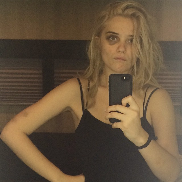 skysleash's tweet image. Sky Ferreira ASSAULTED by Ethel Cain because she forgot to show up to her shift at Panera.