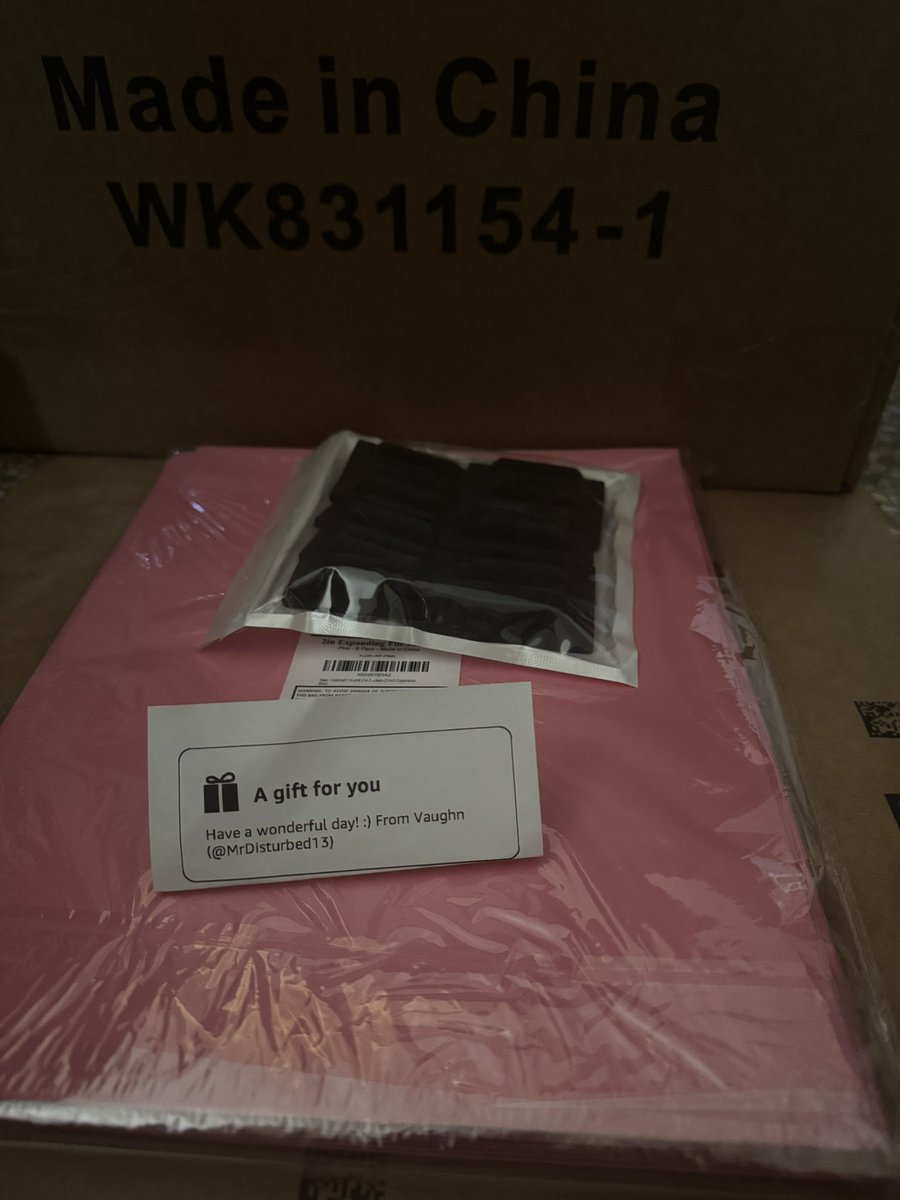 MsDixon7th's tweet image. My kids are over here making me look like a jerk! 😅 My daughter brought in packages last night and didn’t tell me. I walked past them TWICE today before I finally noticed! 😂 Thank you so so much @DiggerKPs139 @MrDisturbed13 and an anonymous teacher gifter! This finished…