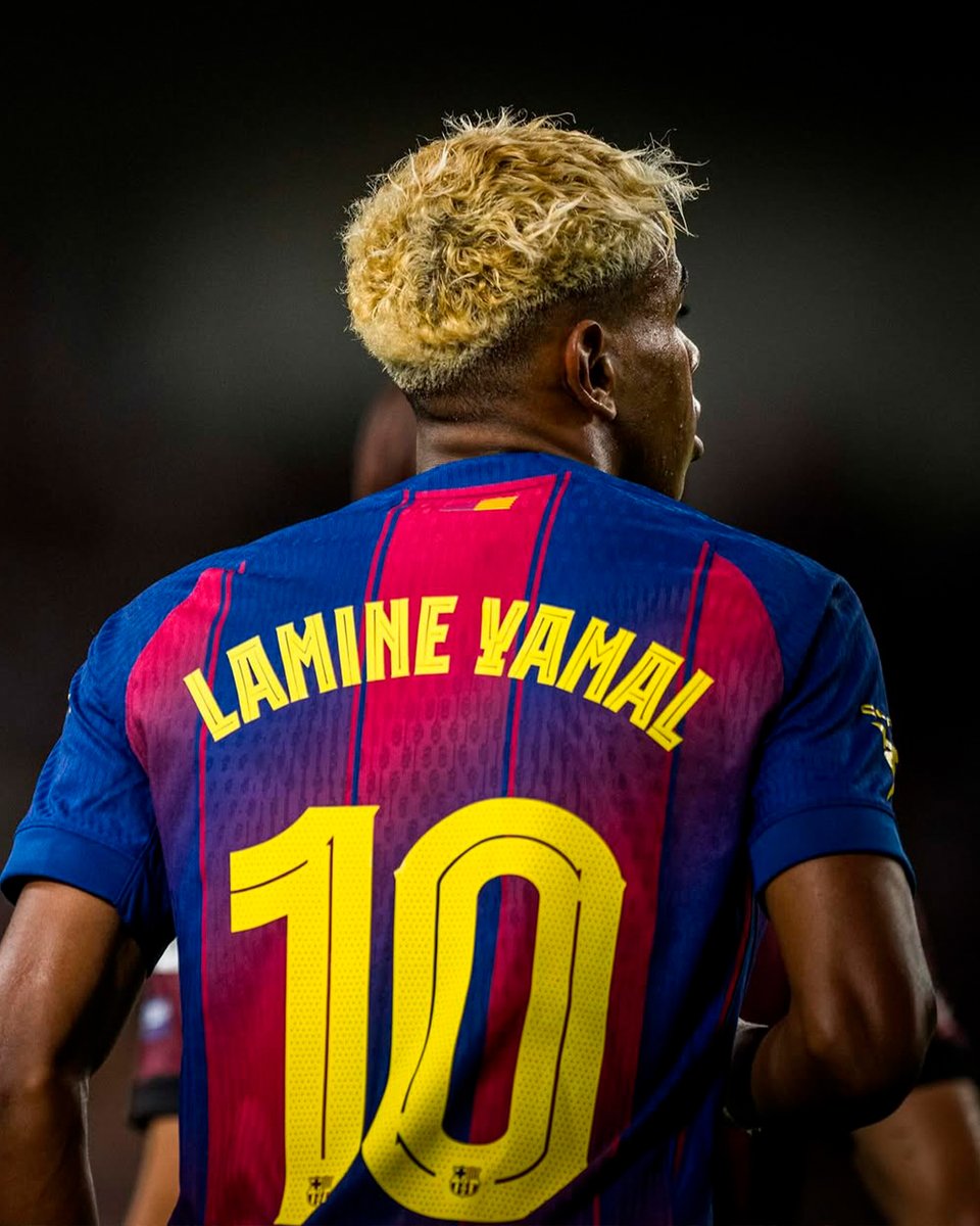 ESPNDeportes's tweet image. El primer partido de Lamine con el 🔟 🔥