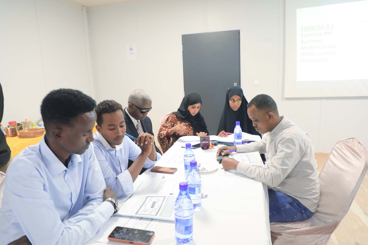 Ministry of Labour and Social Affairs (@somaliamolsa) on Twitter photo The Director of Employment at <a href="/SomaliaMolsa/">Ministry of Labour and Social Affairs</a>, Mr. Zakaria Abdi, kicked off a 5-day Business Innovation training for Somali youth — in collaboration with @IOM_Somalia & @SimadUniversity — to foster entrepreneurship, offer technical support, and unlock funding opportunities. The Director of Employment at <a href="/SomaliaMolsa/">Ministry of Labour and Social Affairs</a>, Mr. Zakaria Abdi, kicked off a 5-day Business Innovation training for Somali youth — in collaboration with @IOM_Somalia & @SimadUniversity — to foster entrepreneurship, offer technical support, and unlock funding opportunities.