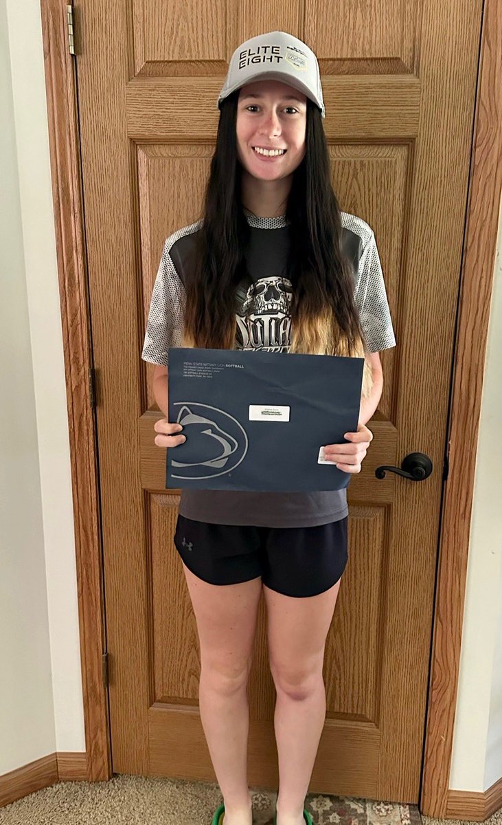 Whitney Davis (@whitneydavis_sb) on Twitter photo I spent the week in Indiana with my teammates competing in the Alliance Championship! When I got home, I was greeted by mail from “Happy Valley “! Thank you Coach Crowell! We Are! 🦁
🥎💪☠️<a href="/Outlaws09Nat/">Ohio Outlaws 09 National Leggins</a> <a href="/theohiooutlaws/">Ohio Outlaws</a> <a href="/USASoftball/">USA Softball</a> <a href="/USASoftballWNT/">USA Softball Women's National Team 🇺🇸</a> <a href="/PennStateSB/">Penn State Softball</a> <a href="/coach_crowell/">Clarisa Crowell</a> I spent the week in Indiana with my teammates competing in the Alliance Championship! When I got home, I was greeted by mail from “Happy Valley “! Thank you Coach Crowell! We Are! 🦁
🥎💪☠️<a href="/Outlaws09Nat/">Ohio Outlaws 09 National Leggins</a> <a href="/theohiooutlaws/">Ohio Outlaws</a> <a href="/USASoftball/">USA Softball</a> <a href="/USASoftballWNT/">USA Softball Women's National Team 🇺🇸</a> <a href="/PennStateSB/">Penn State Softball</a> <a href="/coach_crowell/">Clarisa Crowell</a>