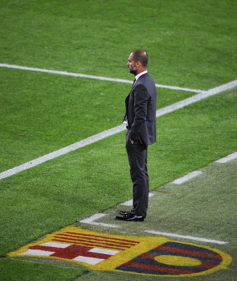 RadioCuler's tweet image. 🚨🎙 𝗕𝗥𝗘𝗔𝗞𝗜𝗡𝗚: “Barcelona? Não, não vou voltar a ser treinador. Acabou. Acabou para sempre. Foi muito bonito, mas acabou.”
— Pep Guardiola.
