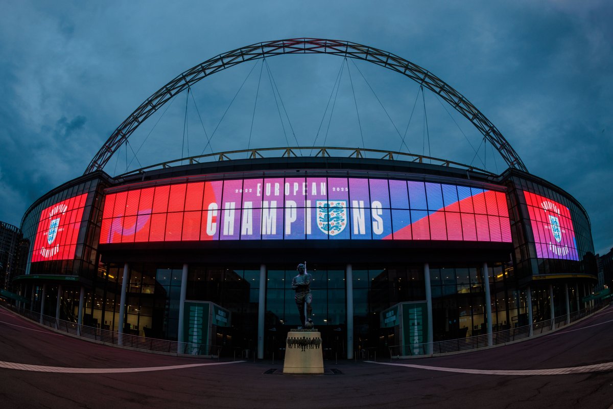 wembleystadium's tweet image. Back-to-back European Champions ❤️ @Lionesses