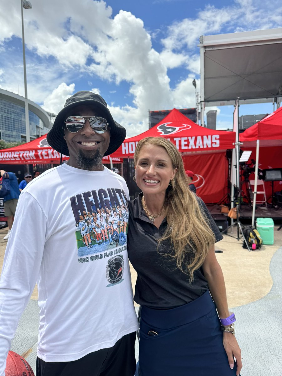 The King of Recess (@mr_ijusworkhere) on Twitter photo Regardless of gender, nfl experience, or years in the game, <a href="/SlaterNFL/">Jane Slater</a> is one my favorites and one the BEST at she does! Informative, knowledgeable, and witty! You can argue with your momma! Thanks for stopping by and kicking with us! Regardless of gender, nfl experience, or years in the game, <a href="/SlaterNFL/">Jane Slater</a> is one my favorites and one the BEST at she does! Informative, knowledgeable, and witty! You can argue with your momma! Thanks for stopping by and kicking with us!