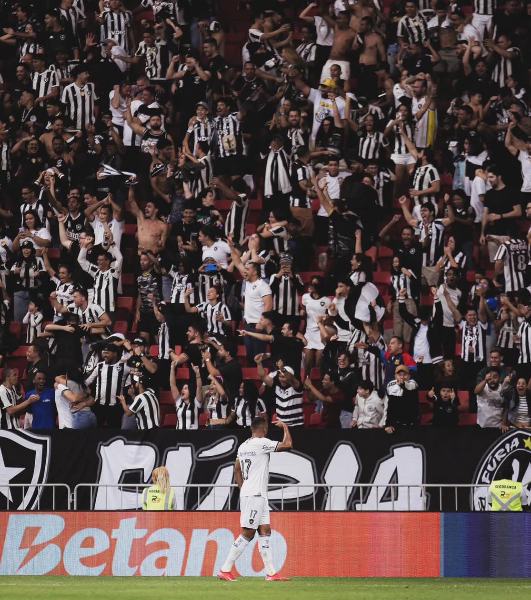 informafogo's tweet image. A proposta do Shabab Al-Ahli por Marlon Freitas foi de US$ 2 milhões (11,1 milhões de reais).

Botafogo sequer abriu conversas e a única forma de uma negociação acontecer é com cifras bem mais altas que o valor do mercado.

A questão salarial seria bem acima que recebe…