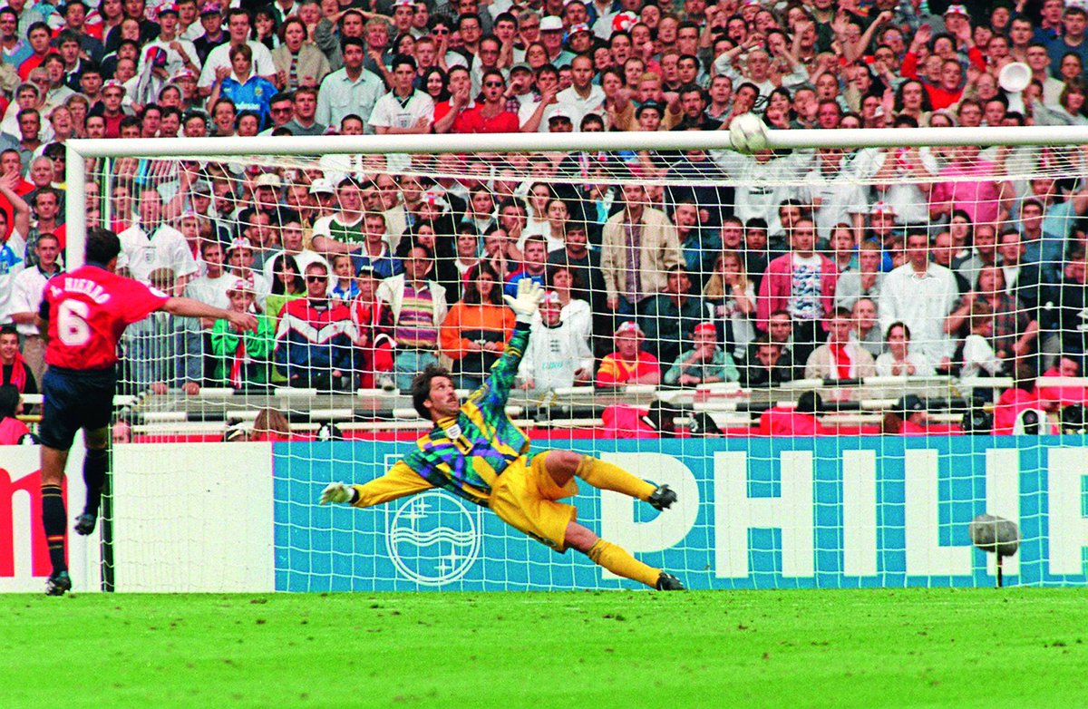 España 🇪🇸 tandas de penaltis en las que no erró ningún lanzamiento.

Euro 1984 🇩🇰 ✅
WC 1986 🇧🇪 ❌
Euro 1996 🏴󠁧󠁢󠁥󠁮󠁧󠁿 ❌
WC 2002 🇮🇪 ❌
WC 2002 🇰🇷 ❌
Euro 2008 🇮🇹 ❌
Euro 2012 🇵🇹 ❌
Confed 2013 🇮🇹 ✅
WC 2018 🇷🇺 ❌
Euro 2020 🇨🇭 ❌
Euro 2020 🇮🇹 ❌
WC 2022 🇲🇦 ❌
UNL 2023 🇭🇷 ❌
UNL 2025 🇳🇱