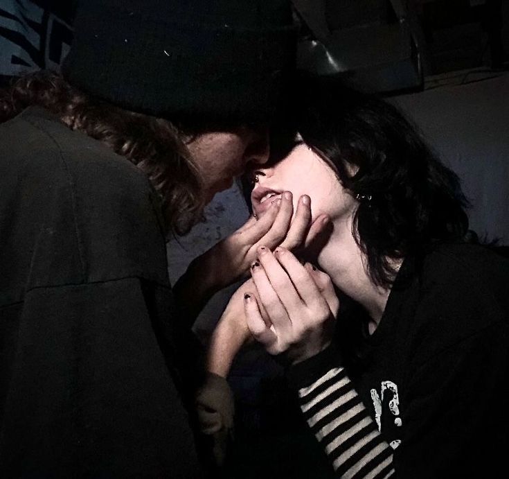 gothterroraura's tweet image. 