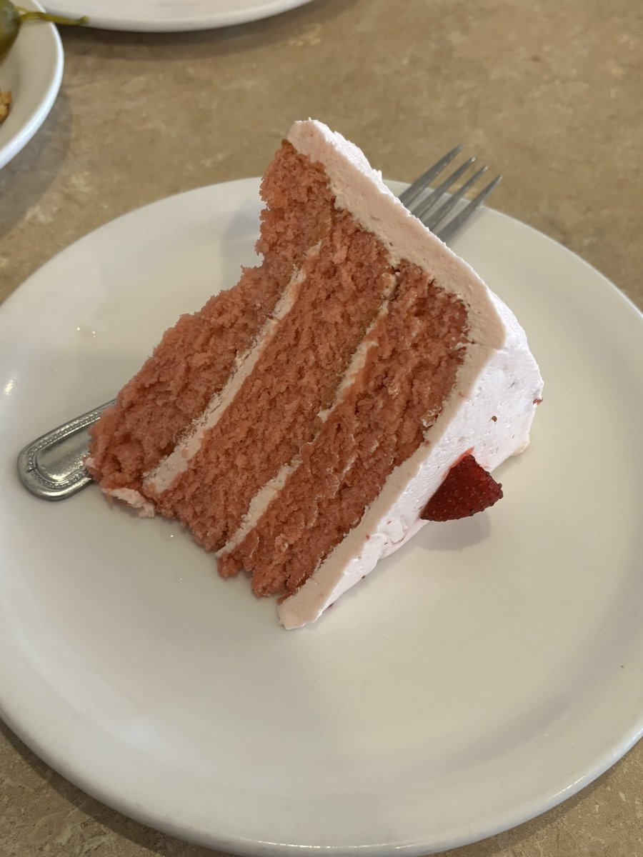 JurassicOri's tweet image. An extra dessert #eats to piss Raiden off