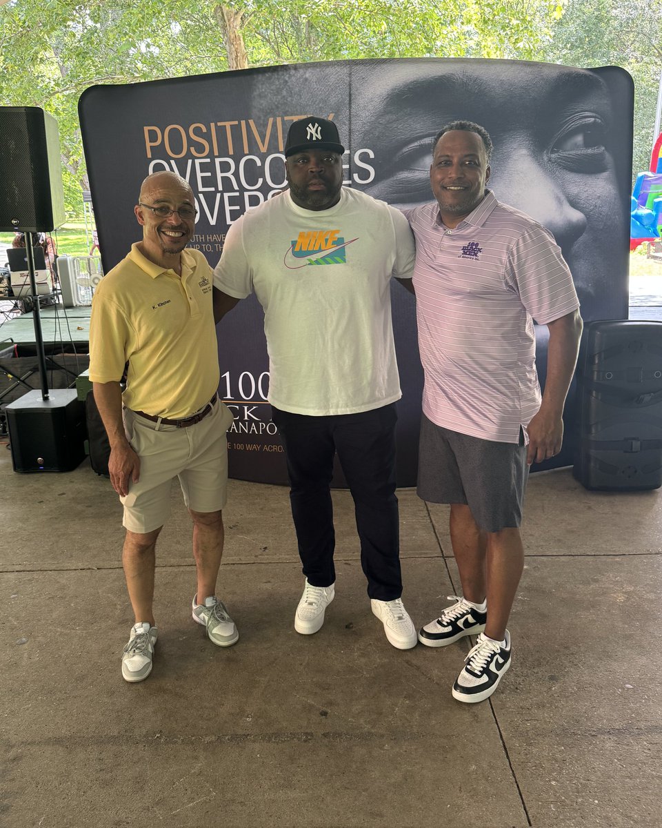 Community is very important...

#NoDaysOff #Community