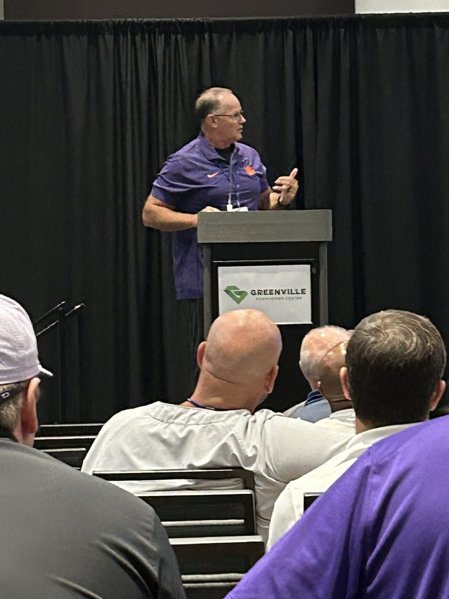 MMayer00's tweet image. Always a great day to be a Tiger 🐅 especially when you get to listen to  @Coach_TomAllen &amp;amp; @CoachBatson