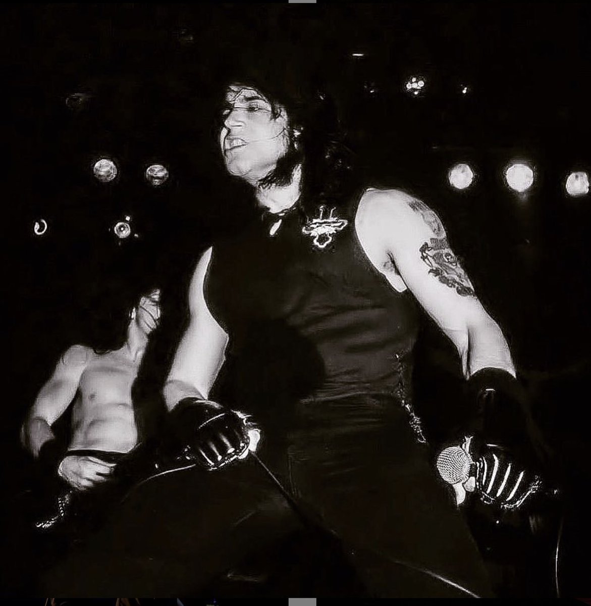 ThisDayInDanzig's tweet image. 1990. Danzig, Soundgarden, Santa Monica Civic, Santa Monica, CA. 📸: Alison Braun