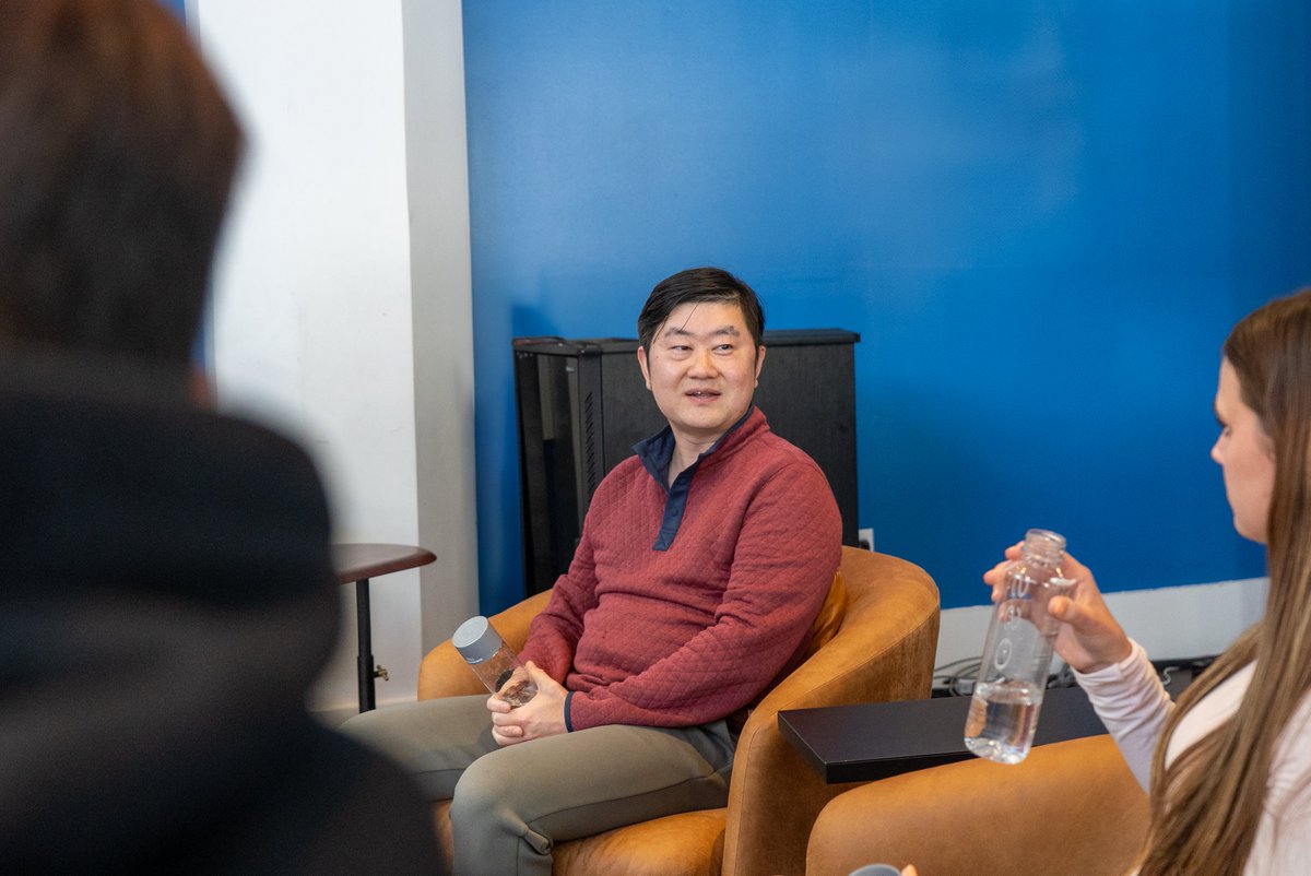 draper_u's tweet image. We just wrapped up Week 2 of the DraperU x @StellarOrg Founder Residency Program!
Here are some of the highlights:
- Spoke to our CEO @AsraNadeem
- Pitched to @TimDraper
- Hosted @chrisli2046 and @davidlsneider
Ready for Week 3 💪