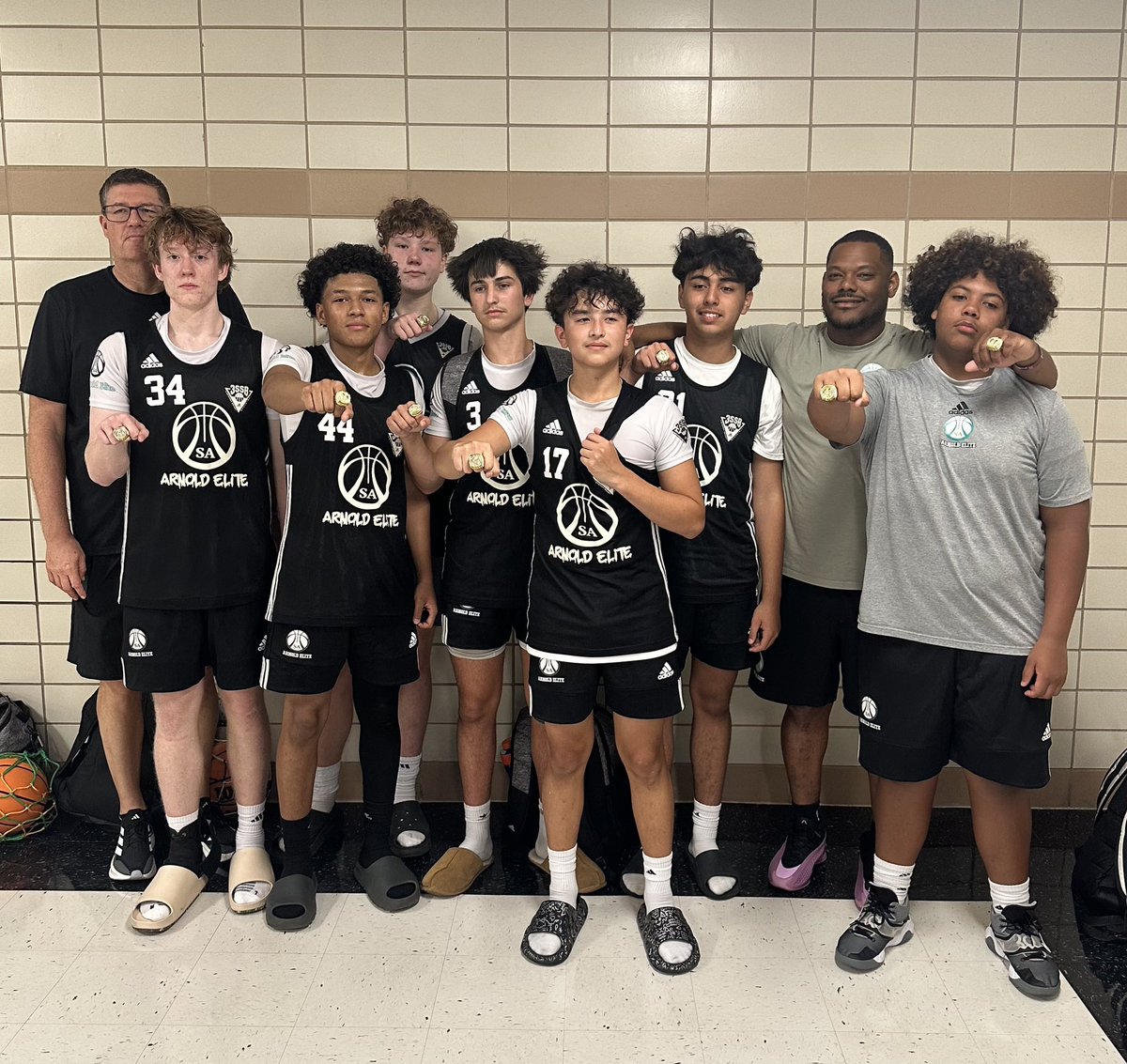 Congratulations to our <a href="/EliteArnold/">Arnold Elite Est.2017 & Lady Arnold Elite Est.2018</a> <a href="/3SSBCircuit/">3Stripes Select Basketball</a> 16u boys for winning it all this weekend!
<a href="/PrepHoops/">Prep Hoops 🏀</a> 
<a href="/GradyMajors/">Grady Majors</a> 
<a href="/GASOMass/">Ryan Massad 🔎</a> 
<a href="/TexasHoopsGASO/">TexasHoops/GASO 🔗</a> 
<a href="/CoachJArn0ld/">Jahrrend Arnold</a> 
<a href="/MattChampionATX/">Matt Champion</a>