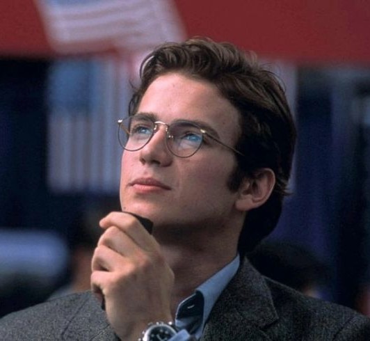 portmansvader's tweet photo. clark kent                                      superman https://t.co/s53mZKLrH5