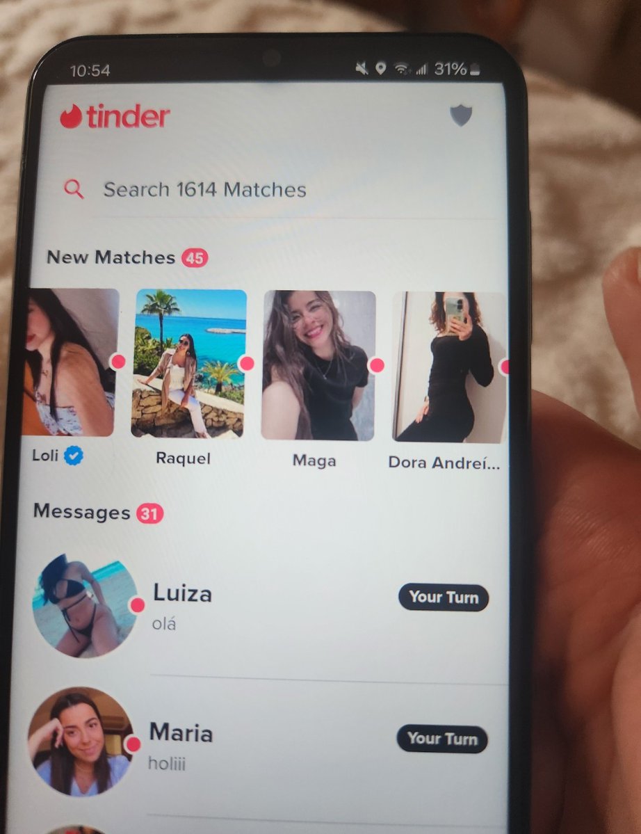 WorldWingman's tweet image. "I'm not getting enough matches" "Dating apps are dead" "It's the algorithm bro"...
Nope. It's because your photos suck and therefore you're not in the top 5-10% of guys matching with 90% of the women.
Most guys get 0-3 matches a day and are frustrated and sick and tired of…