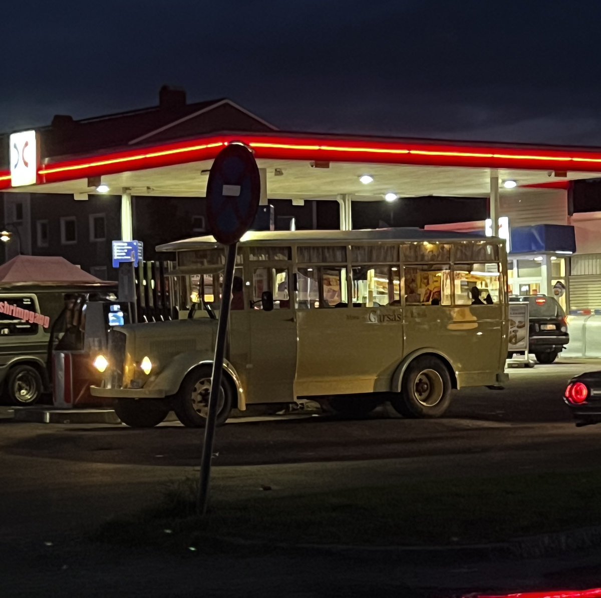 dasimaster's tweet image. Frän buss på CCW.