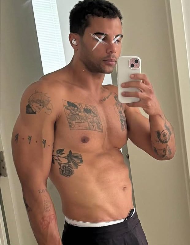 zealouszakhar's tweet image. just cast him in something. anything. a porno preferably.