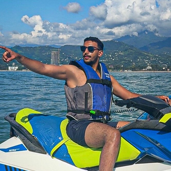 itsmood1's tweet photo. 📍Batumi 🇬🇪 https://t.co/BiURd7pkd8