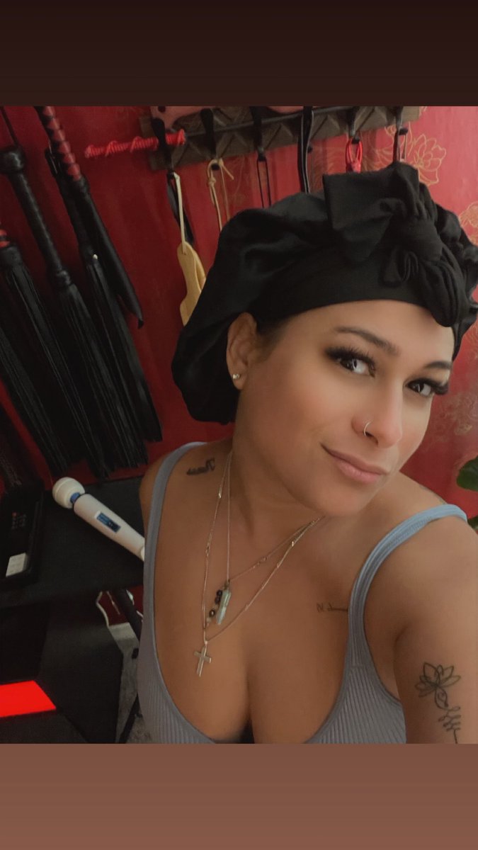 Pick your poison 😈🥰