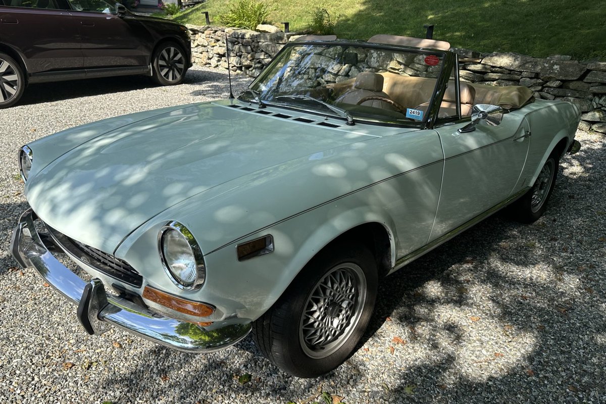 Bringatrailer's tweet image. Now live at BaT Auctions: 1974 Fiat 124 Sport Spider. bringatrailer.com/listing/1974-f…