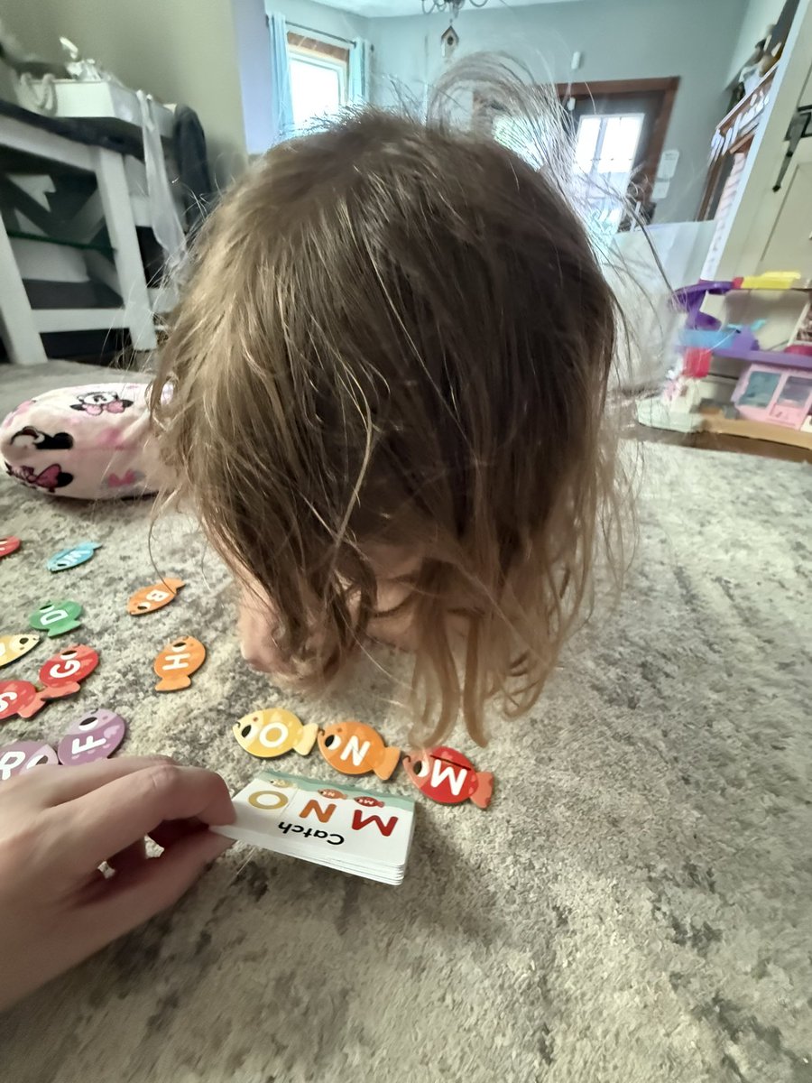 Alwaysmiranda's tweet image. She knew &quot;O&quot; was for Olivia!!! 🥹🥹🥹🥹
