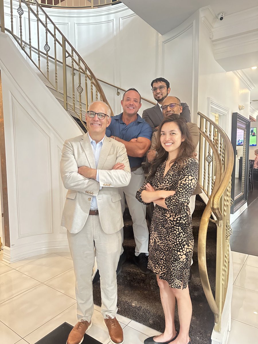 mdstifelman's tweet image. It’s a wrap! 4th annual @HUMCUrology SP symposium. Special weekend hosting @Endo_Society and @UroOnc fellows from around the country. Hoping they bring their energy and knowledge back to their institutions. @RoboticsUrology 
