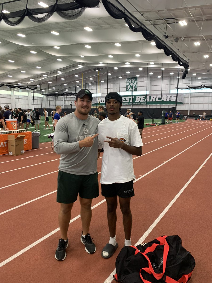 Coach Jewell (@coachjewell22) on Twitter photo Past and Present
2019 <a href="/cmle99/">Carter Edwards</a> from Desmet (2019 State Champ)
2026 <a href="/AmauryPowell03/">AmauryPowell03</a> from Odessa
Blessed to coach some amazing players and be around some awesome people. Past and Present
2019 <a href="/cmle99/">Carter Edwards</a> from Desmet (2019 State Champ)
2026 <a href="/AmauryPowell03/">AmauryPowell03</a> from Odessa
Blessed to coach some amazing players and be around some awesome people.