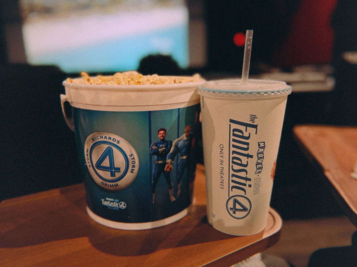 sobrittgoes's tweet image. LIKE LOOK HOW CUTE 🥹 I love the movies