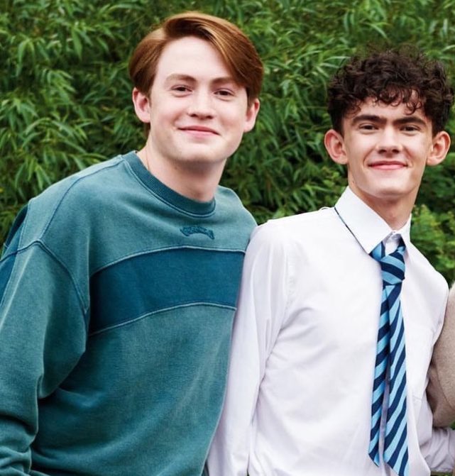 eternalcspring's tweet image. we watched them grow up😭😭😭