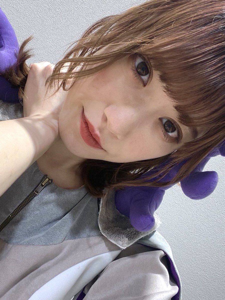 kow99's tweet image. おはカエデ🍁
今週の最高気温は連日37〜39℃予報🔥
この夏の第1回山場がきた🤣💦
しっかり睡眠と栄養摂って乗り切るしかない…
暑さに耐え今週も明るく楽しく行こうな😉✌🏻