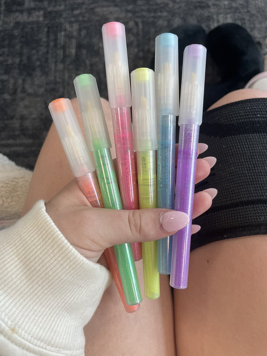 graciemuffn's tweet image. glitter pen