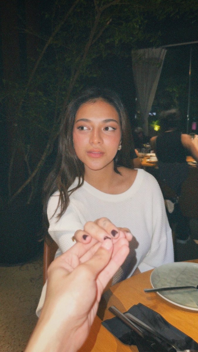 hourlymikslmnc's tweet image. mika salamanca in film @mikslmnc #mikasalamnca #mikslmnc