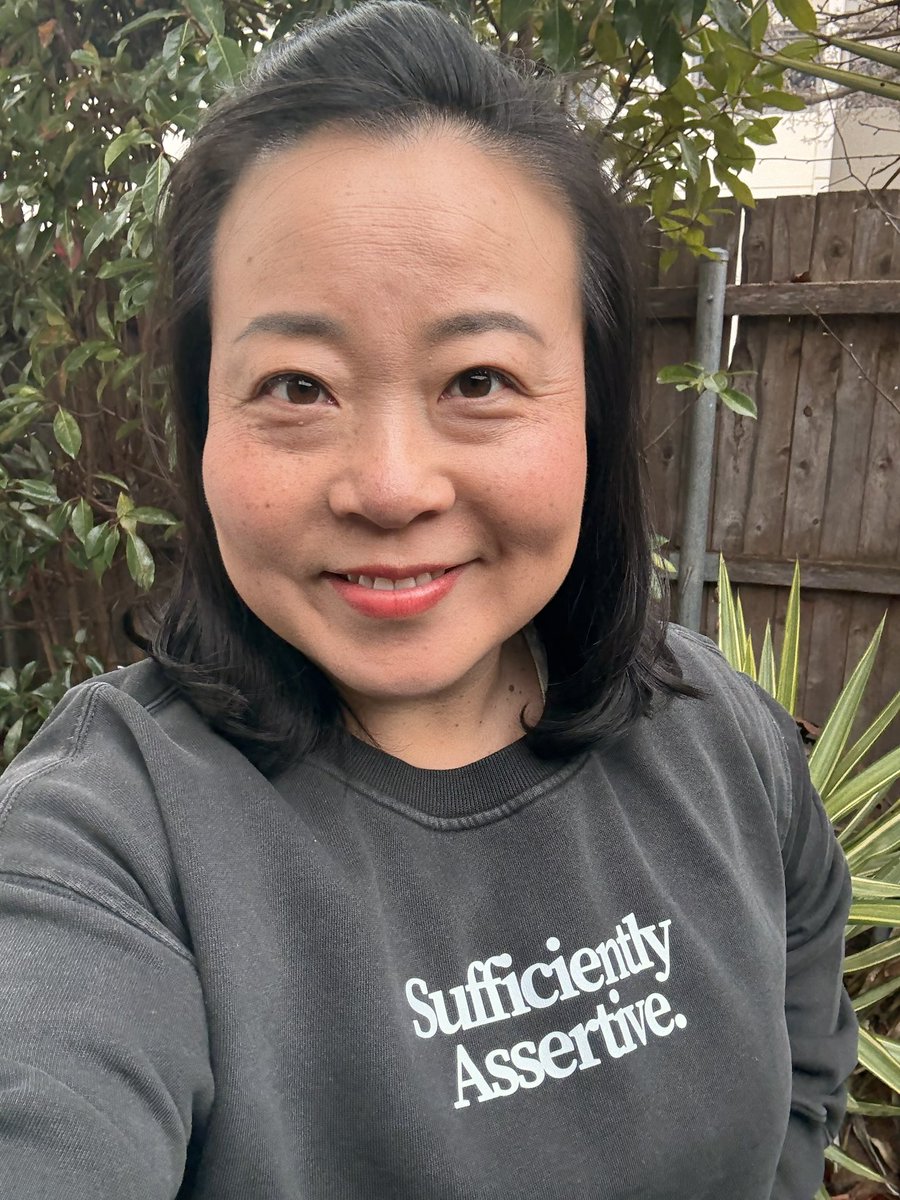 ElizabethLeeMLA's tweet image. Apparently…

#SufficientlyAssertiveWomen