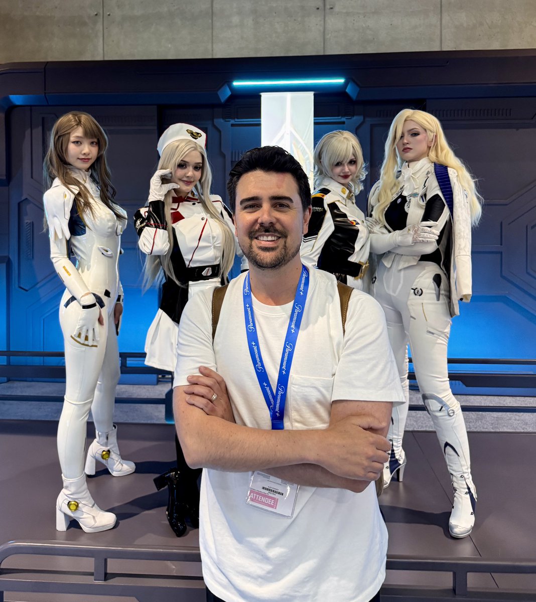 AlexHodges's tweet image. Name this anime 👇

(Produced by Kadokawa)