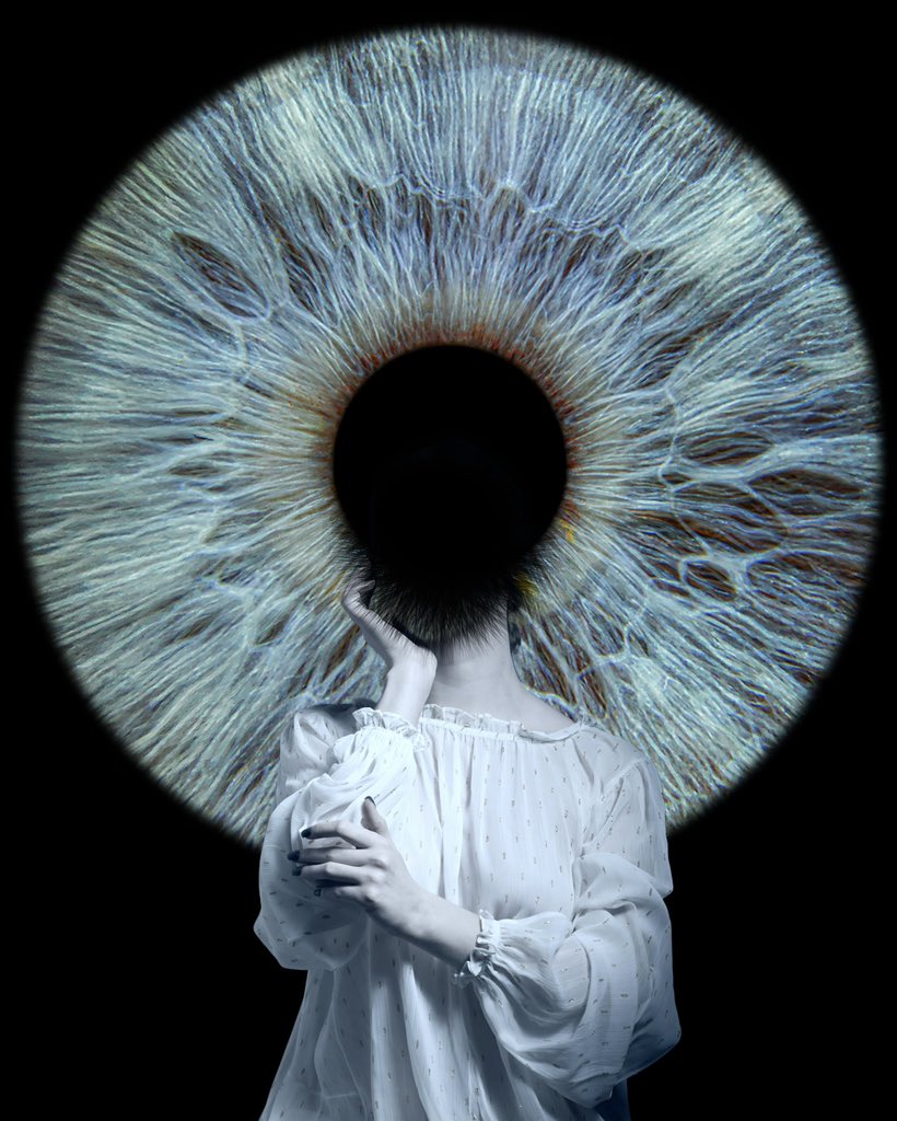 ' Through the Iris '

5/5
20 #tezos 

Available on #objkt

⬇️ Collect now
🔗 objkt.com/tokens/KT1X3Su…