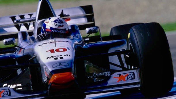 QuickNickRacing's tweet image. 1997年、『ウエスト・マクラーレン』が爆誕した時の感想✨
「うわ、なんて美しい…」
と
「うわ、これ模型で再現するの無理じゃね?」
が同時に脳内再生された人、多い気がする…