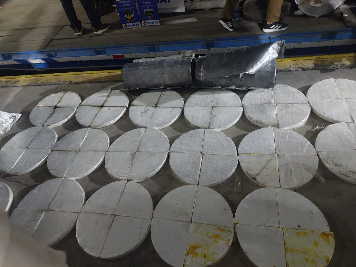 FiscaliaPeru's tweet image. 🔎 #FiscalíaLogra | Ministerio Público logró decomisar un cargamento de 168,46 kilogramos de alcaloide de cocaína, que tenía como destino Chile.
🔗 Leer más 👉gob.pe/es/n/1215756