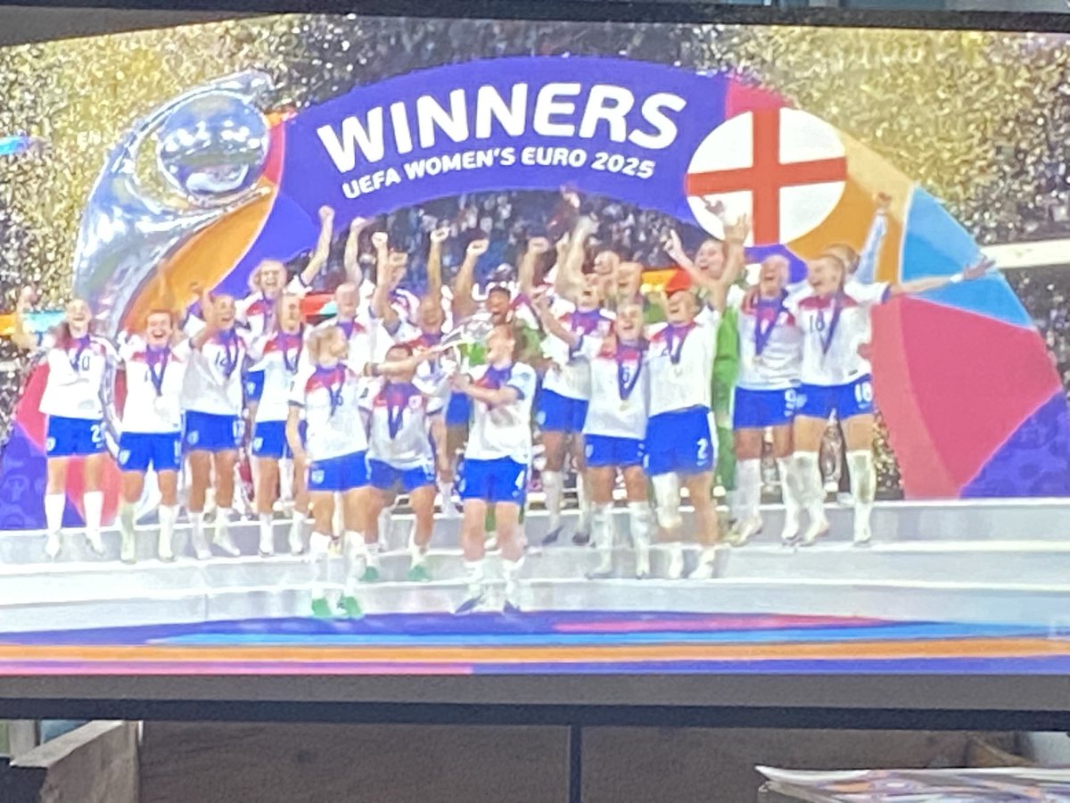 What an amazing game #lionesses are incredible