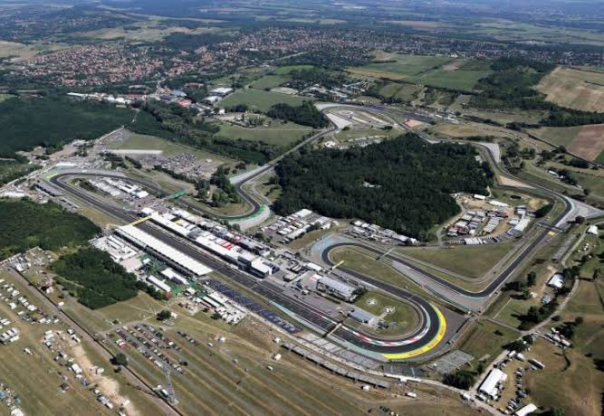 blog_formula1's tweet photo. Próxima corrida: GP da Hungria 🇭🇺 

Um dos circuitos mais difíceis de se ultrapassar 😳 https://t.co/FF5l5iB1nB