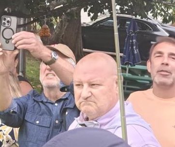DON’T CALL THEM NAZIS, THEY’RE CONCERNED LOCALS!

Even though this guy was at #Epping today - from SOUTH LONDON, not Epping; and he’s an old Combat 18 and BNP member. 

But those are both just book clubs, right? 

1/