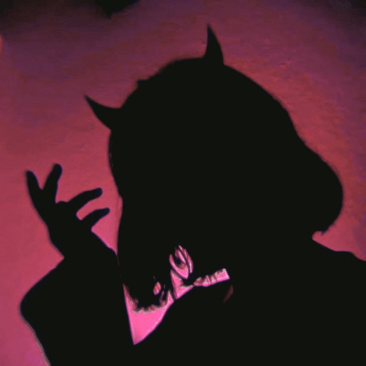 unholybrimstone's tweet image. “ the mortal who chose 𝐝𝐚𝐦𝐧𝐚𝐭𝐢𝐨𝐧,
 not out of desperation, but out of 𝐥𝐨𝐯𝐞. "