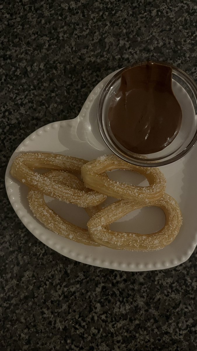 rainyoats's tweet image. honouring my cravings means getting to eat churros with nutella at 10pm