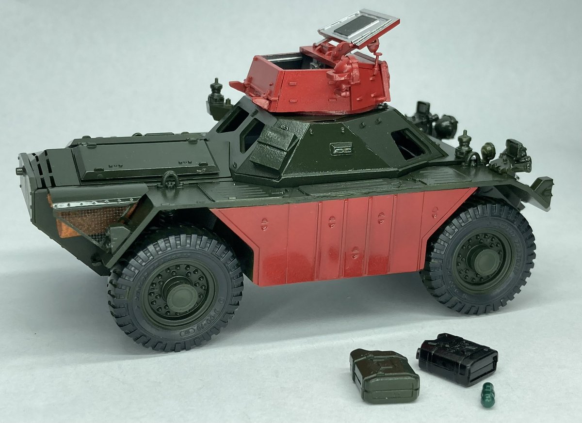 AdamWatkinson1's tweet image. Nearly done with this Airfix Ferret…wondering what other British Cold War subjects might be out there in 1/35…not tanks but smaller subjects on this ‘Ferret scale’…and well done to Airfix too…a lovely kit…